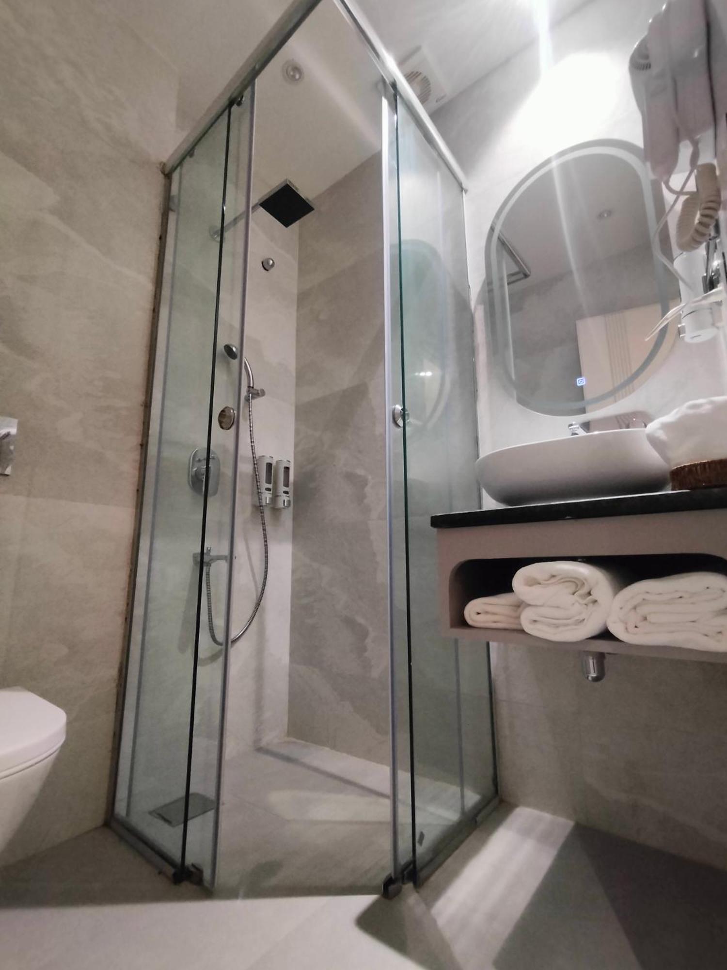 Hiraya Hotels Mohali Εξωτερικό φωτογραφία