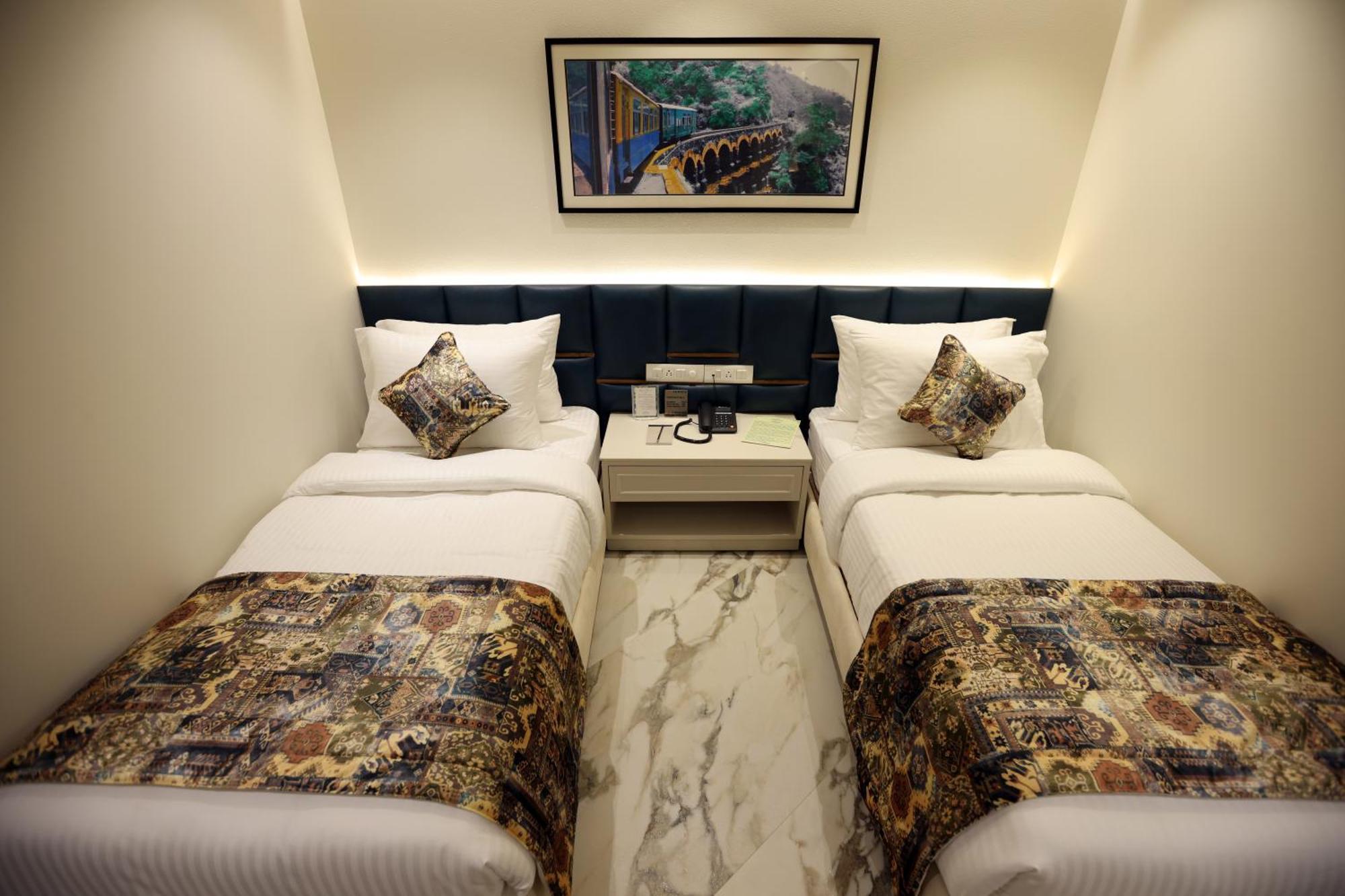 Hiraya Hotels Mohali Εξωτερικό φωτογραφία